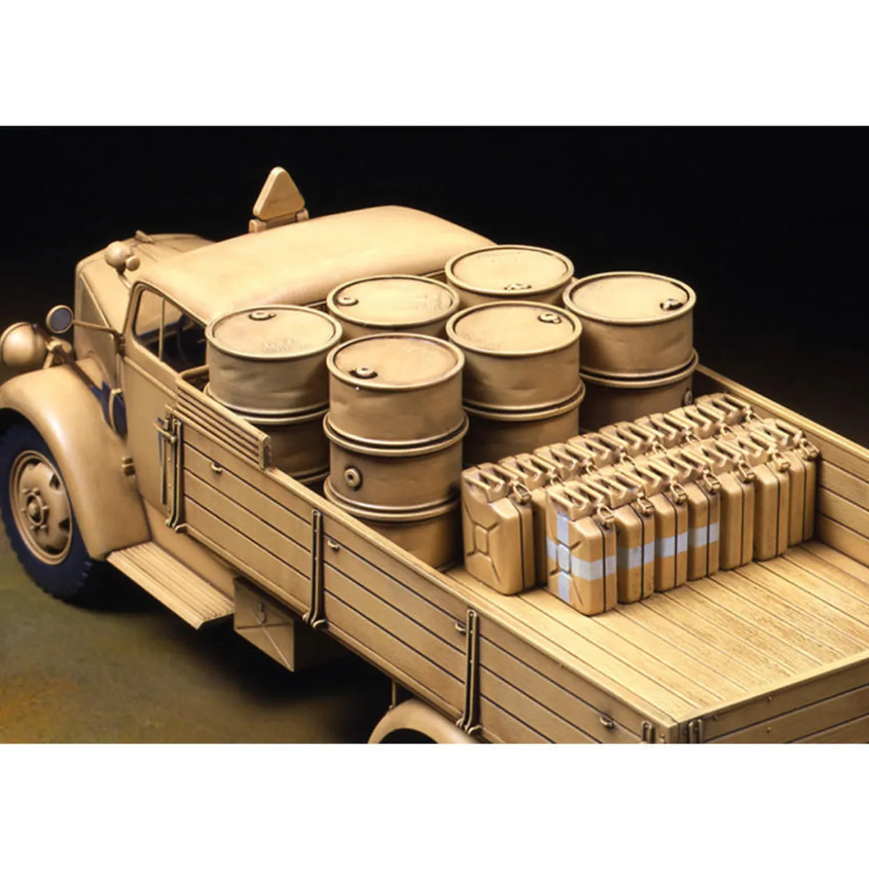 Tamiya 1/35 Opel Blitz 3 Ton 4x2 Cargo Truck