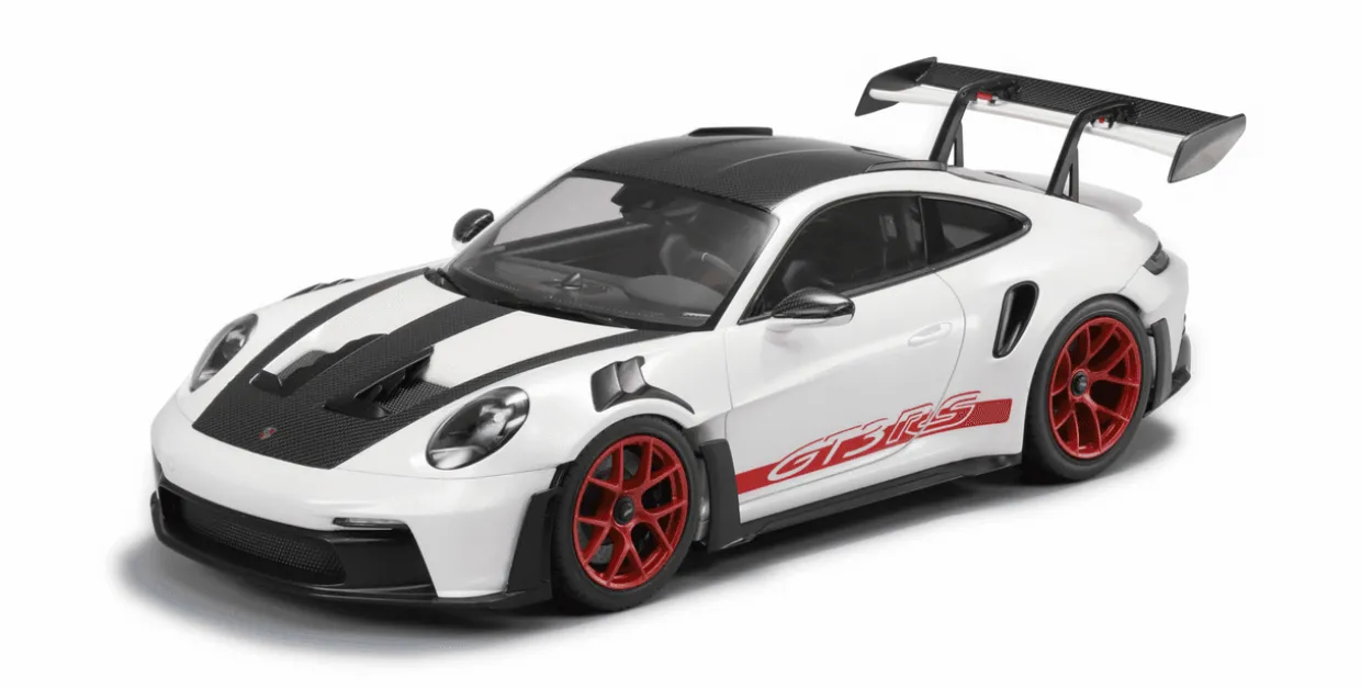 Tamiya 1/24 Porsche 911 GT3 RS (992)