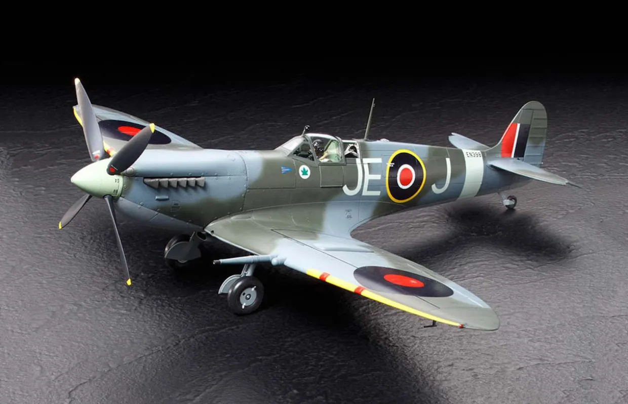 Tamiya 1/32 Supermarine Spitfire Mk.IXc
