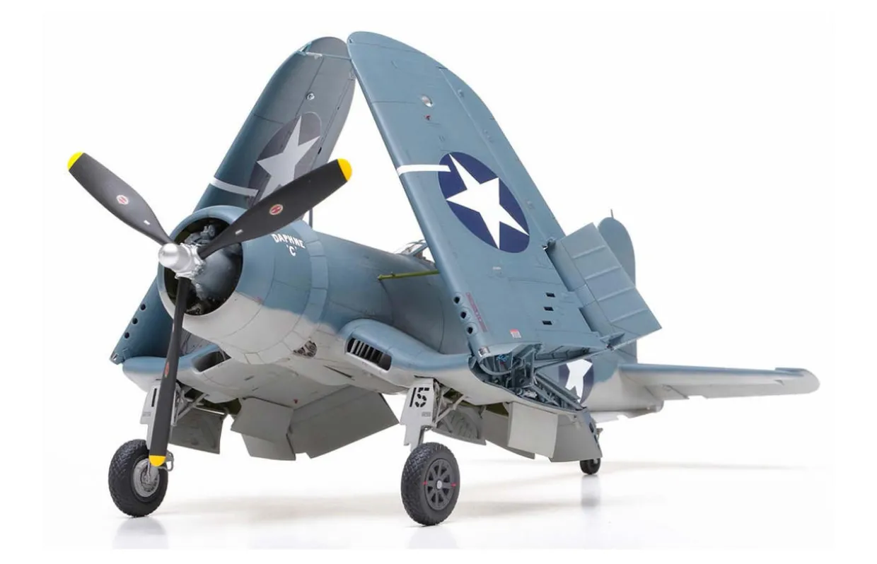 Tamiya 1/32 Vought F4U-1 Corsair Birdcage