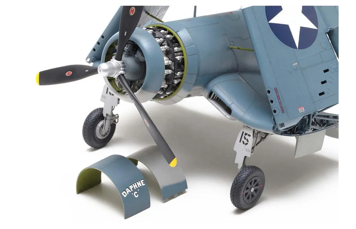 Tamiya 1/32 Vought F4U-1 Corsair Birdcage