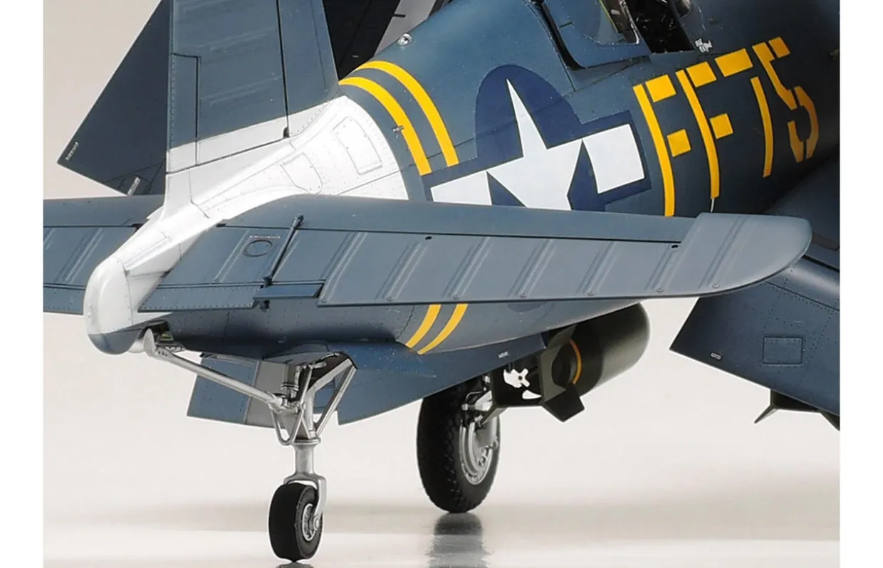 Tamiya 1/32 Vought F4U-1D Corsair
