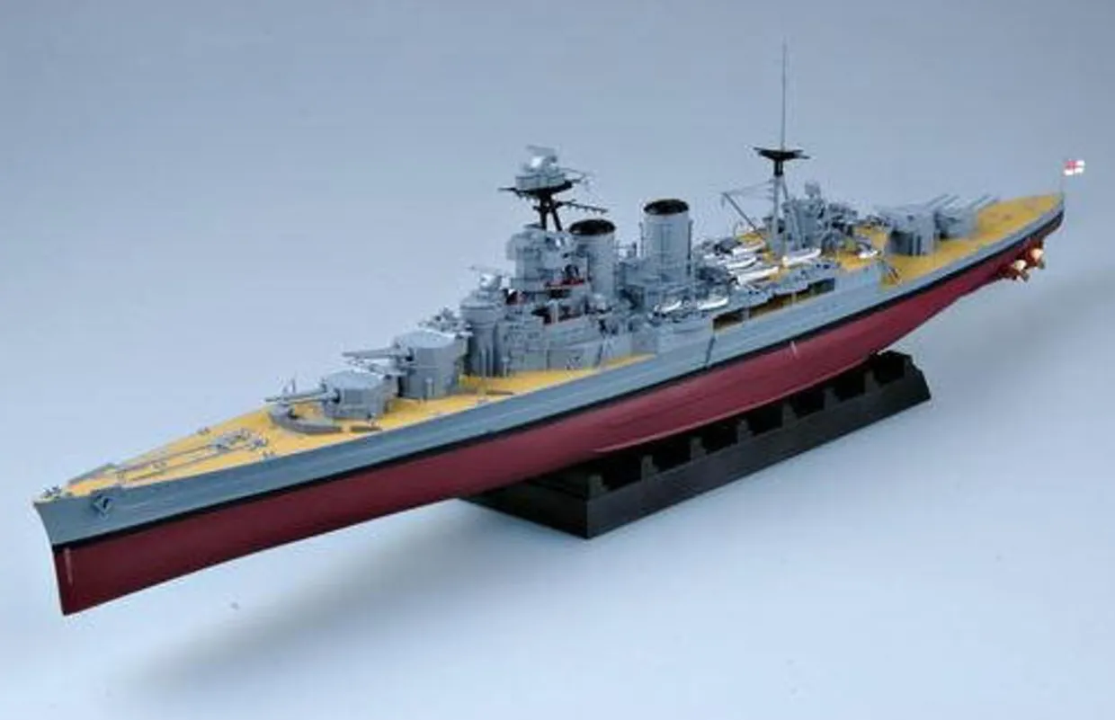 Trumpeter 1/350 HMS Hood