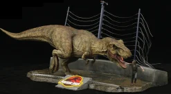 X-Plus 1/35 Jurassic Park Tyranosaurus Rex Model Kit