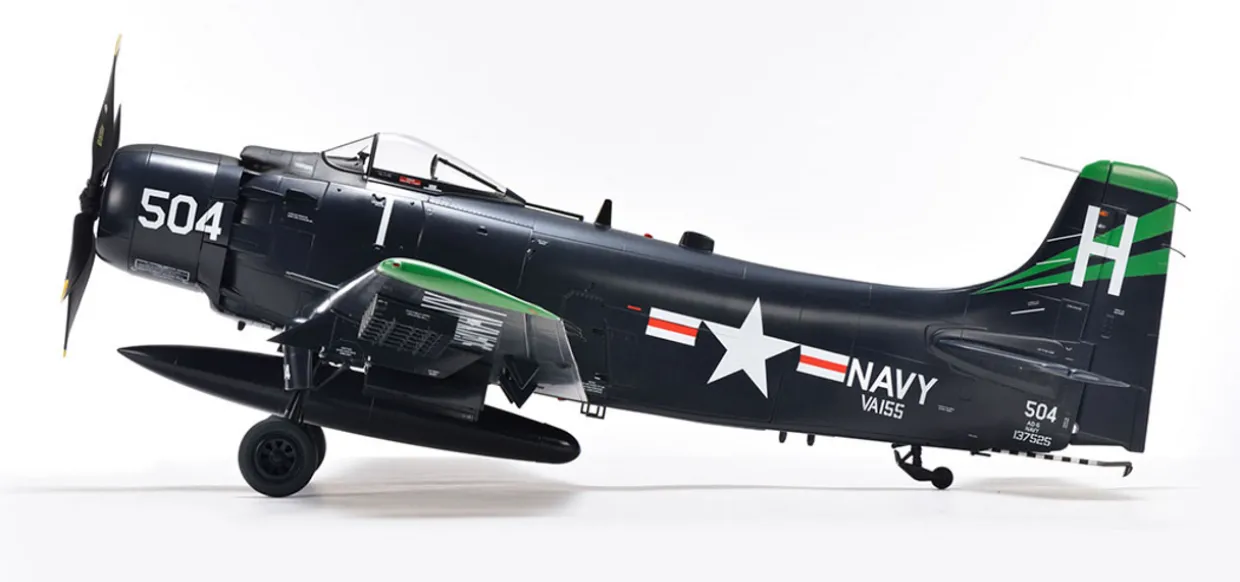 Zoukei Mura 1/32 Douglas AD-6 Skyraider