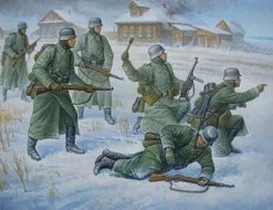 Zvezda 1/72 WWII German Infantry Winter Uniform